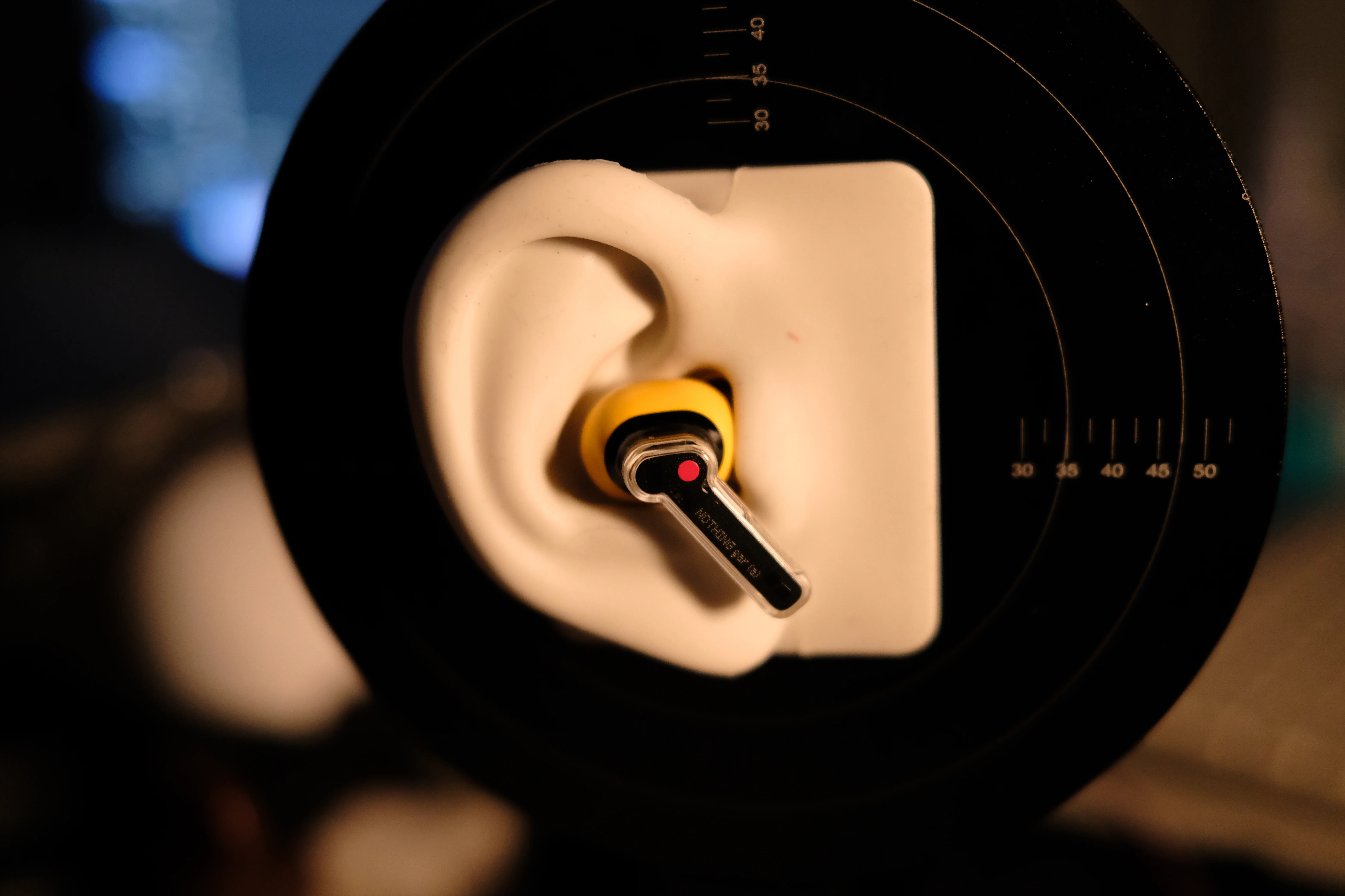 Ear (a)